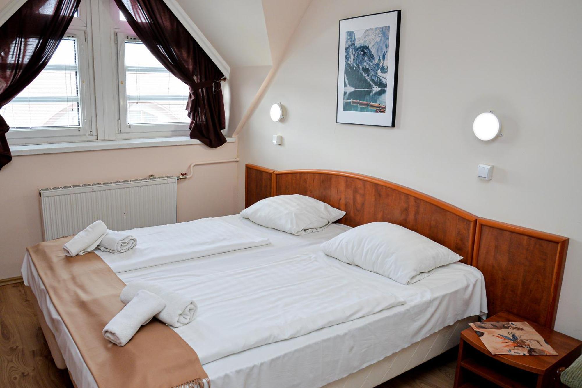 Hajdúszoboszló Major Panzio Es Etterem B&B 외부 사진