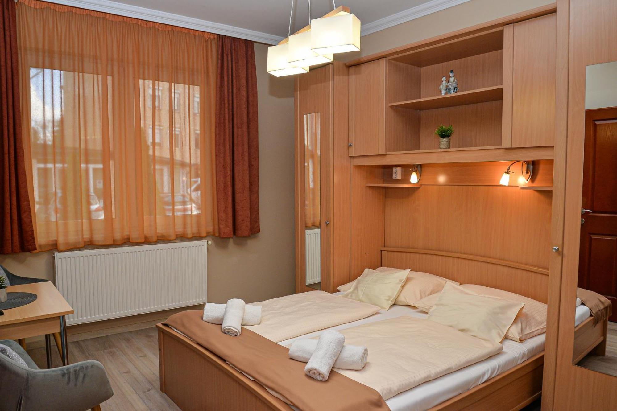 Hajdúszoboszló Major Panzio Es Etterem B&B 외부 사진